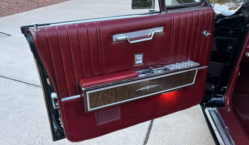 								1967 Lincoln Continental Convertible full									