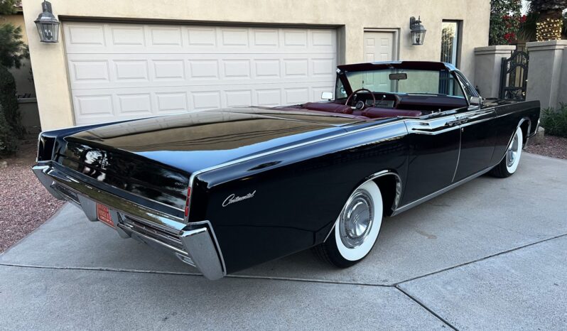 								1967 Lincoln Continental Convertible full									