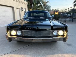 										1967 Lincoln Continental Convertible full									