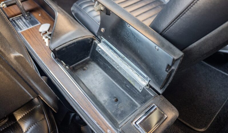 								1972 Plymouth Road Runner 340 full									