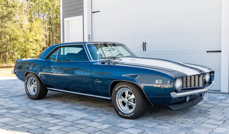 								1969 Chevrolet Camaro Z28 full									