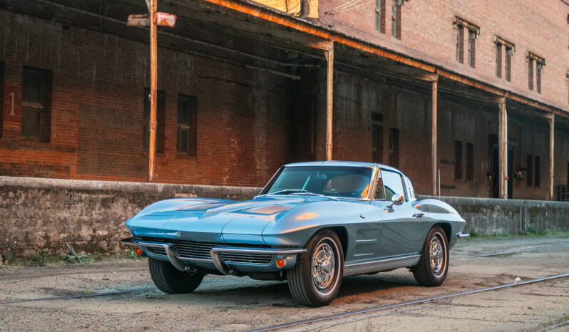 								1963 Chevrolet Corvette Split-Window Coupe 4-Speed full									