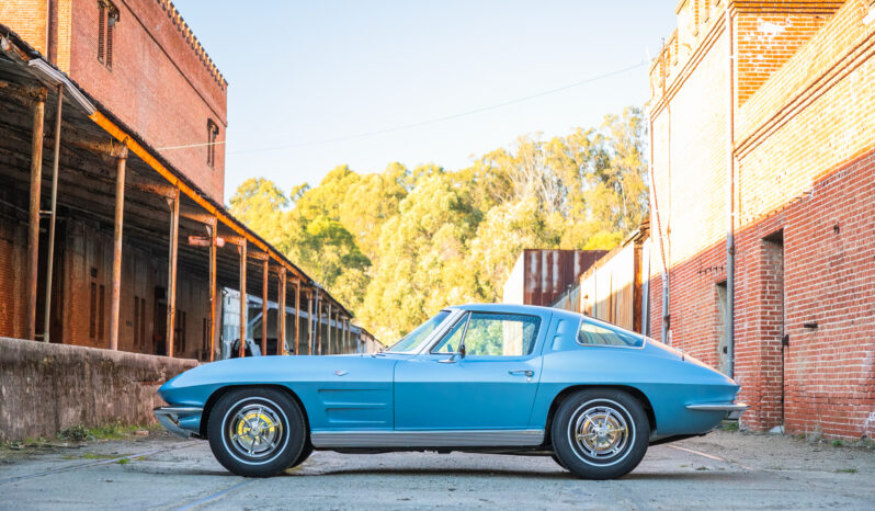 								1963 Chevrolet Corvette Split-Window Coupe 4-Speed full									