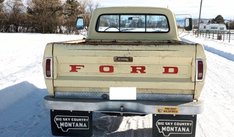 								1968 Ford F-250 Custom Highboy 4×4 4-Speed full									
