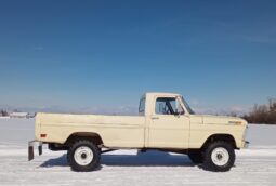 1968 Ford F-250 Custom Highboy 4×4 4-Speed full