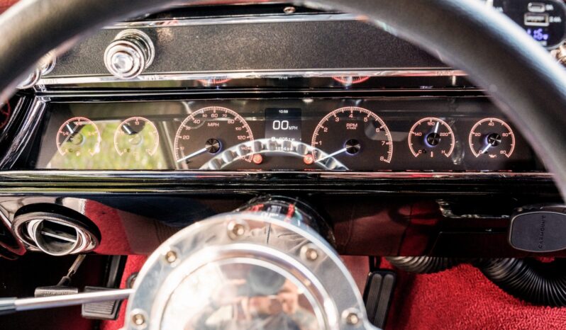 								1967 Chevrolet Chevelle SS 5-Speed full									