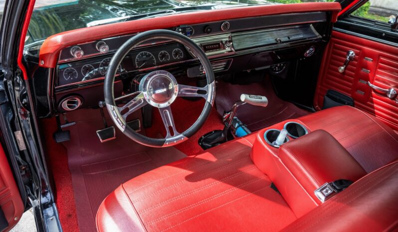 								1967 Chevrolet Chevelle SS 5-Speed full									