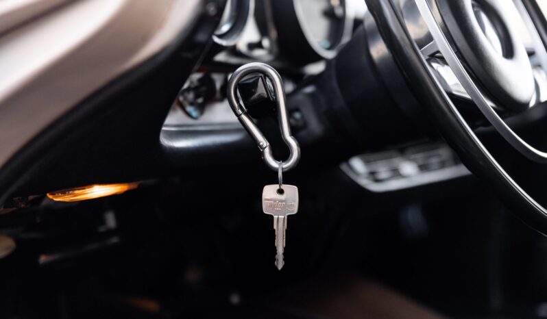 								1969 Mercedes-Benz 280SE Cabriolet full									