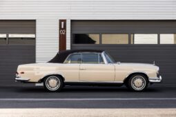 										1969 Mercedes-Benz 280SE Cabriolet full									