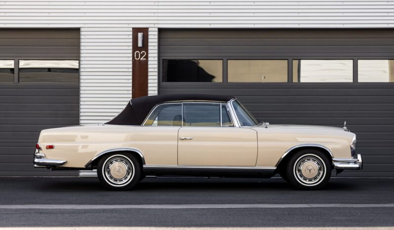 								1969 Mercedes-Benz 280SE Cabriolet full									
