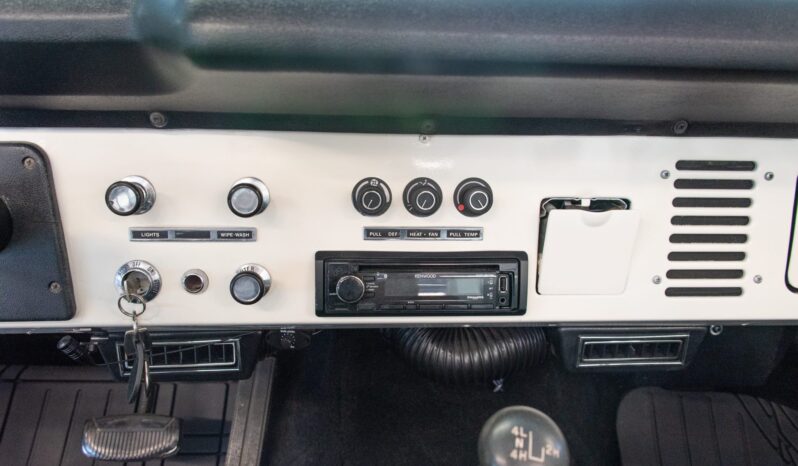 								1977 Ford Bronco 302 full									