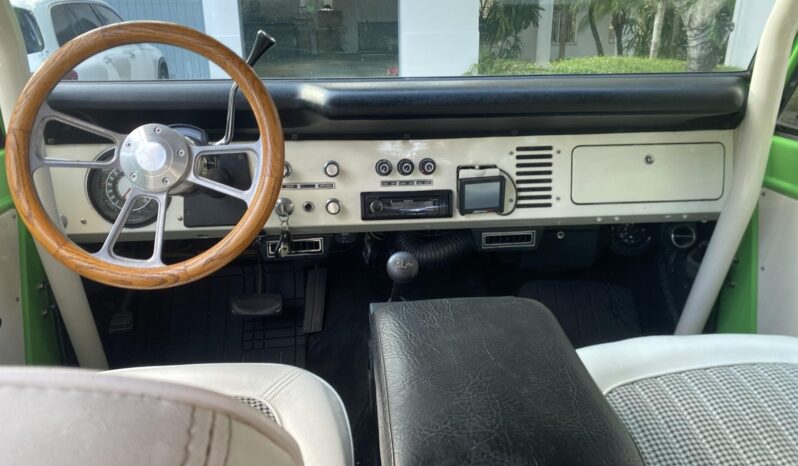 								1977 Ford Bronco 302 full									