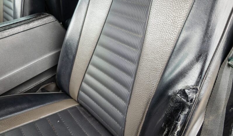 								1971 Ford Mustang Mach 1 full									