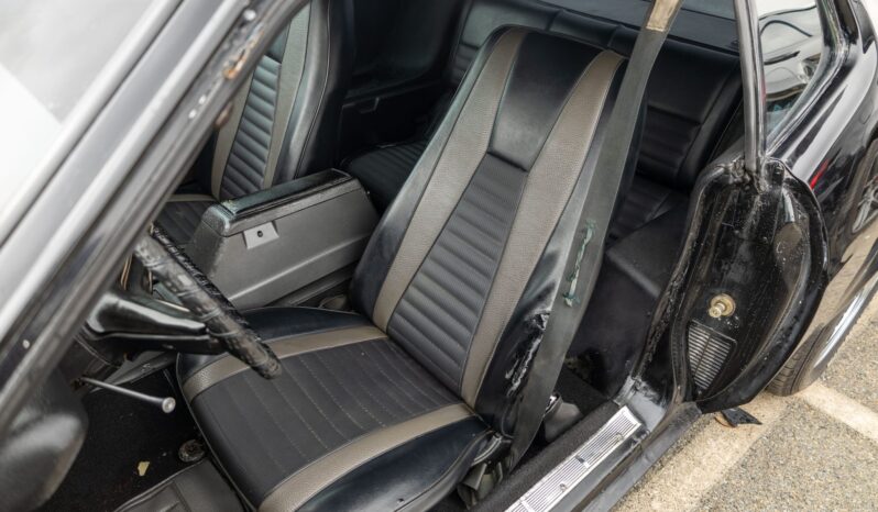 								1971 Ford Mustang Mach 1 full									