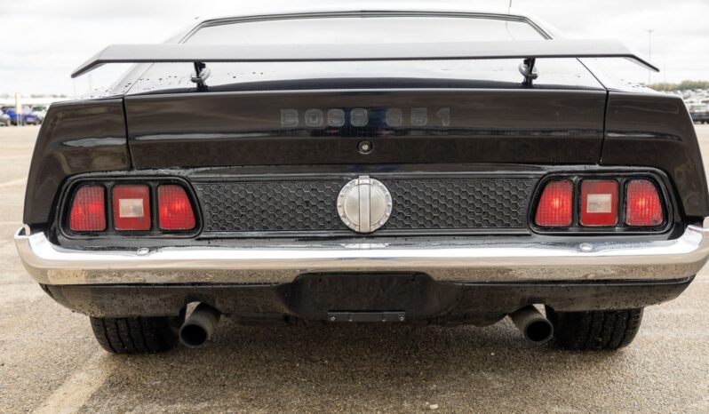 								1971 Ford Mustang Mach 1 full									