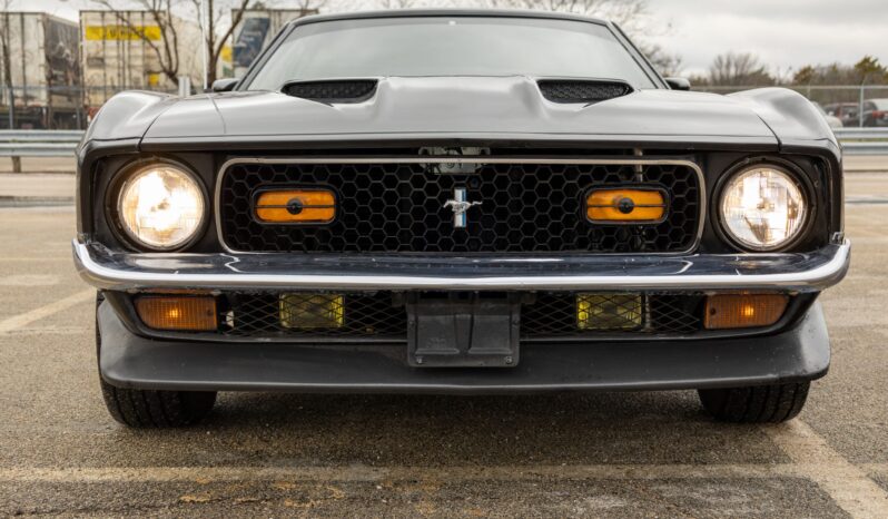 								1971 Ford Mustang Mach 1 full									