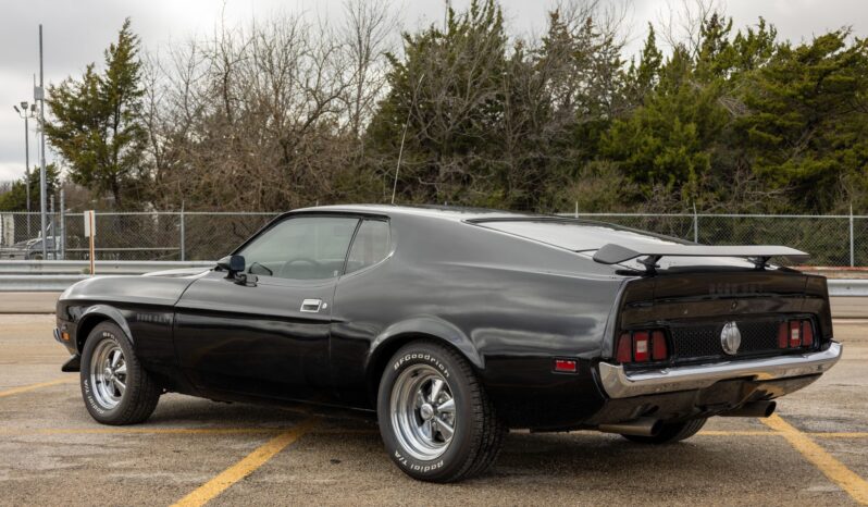 								1971 Ford Mustang Mach 1 full									