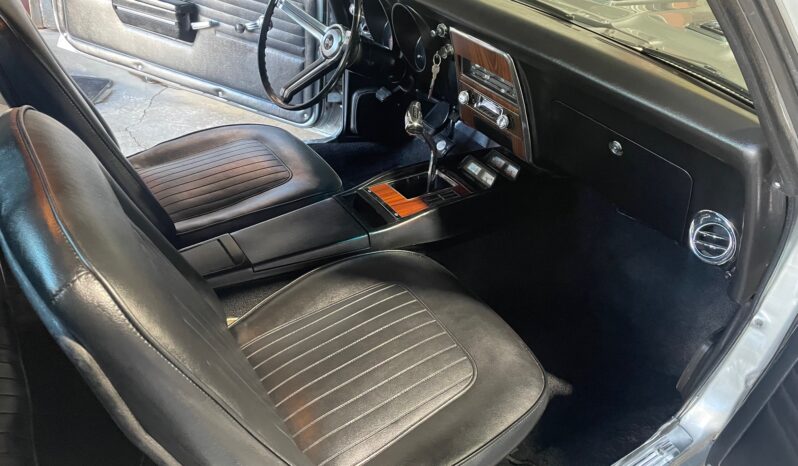 								1968 Chevrolet Camaro 4-Speed full									