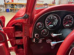 										1967 Chevrolet Corvette Coupe 5-Speed full									