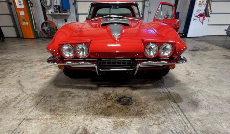 								1967 Chevrolet Corvette Coupe 5-Speed full									