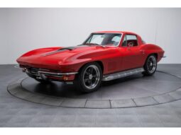 										1967 Chevrolet Corvette Coupe 5-Speed full									