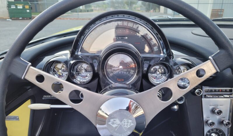 								1958 Chevrolet Corvette 5-Speed full									