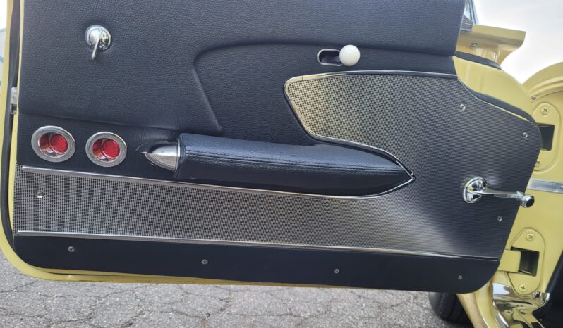 								1958 Chevrolet Corvette 5-Speed full									