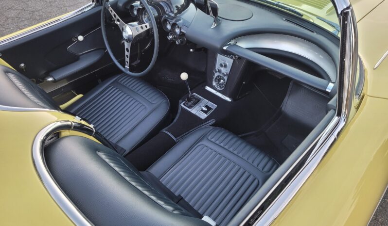 								1958 Chevrolet Corvette 5-Speed full									