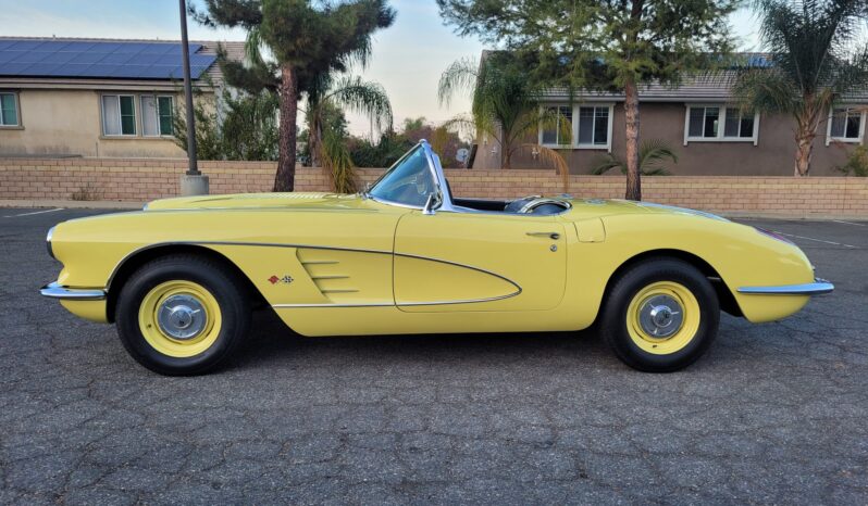 								1958 Chevrolet Corvette 5-Speed full									