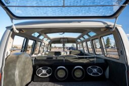 1965 Volkswagen Type 2 21-Window Deluxe full