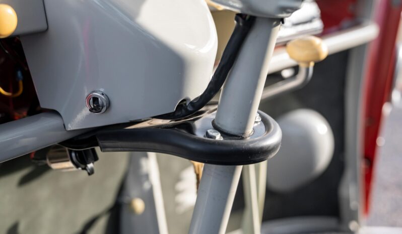 								1965 Volkswagen Type 2 21-Window Deluxe full									