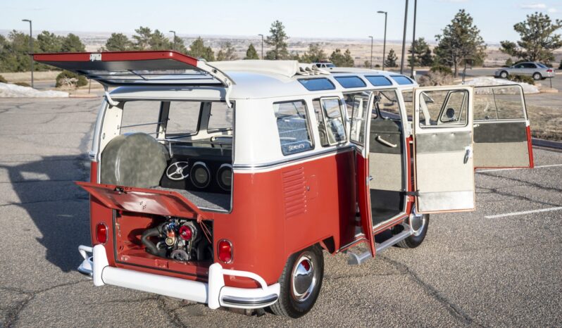 								1965 Volkswagen Type 2 21-Window Deluxe full									