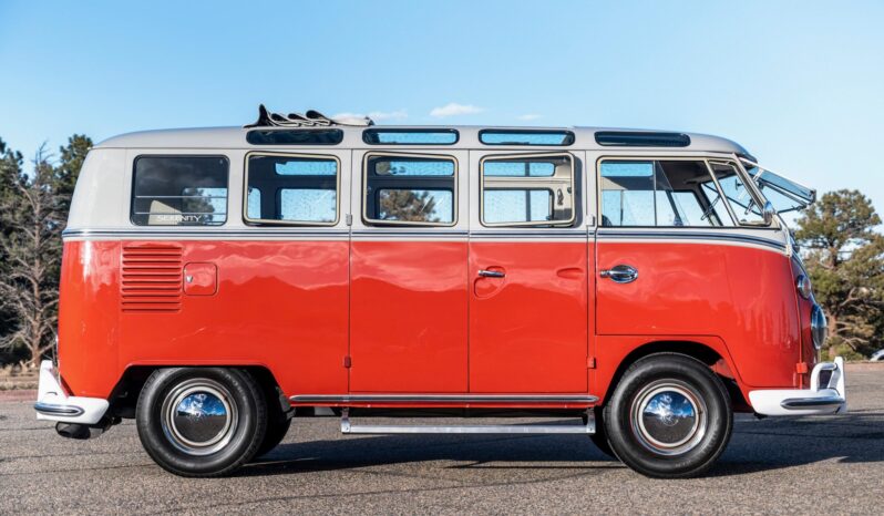 								1965 Volkswagen Type 2 21-Window Deluxe full									