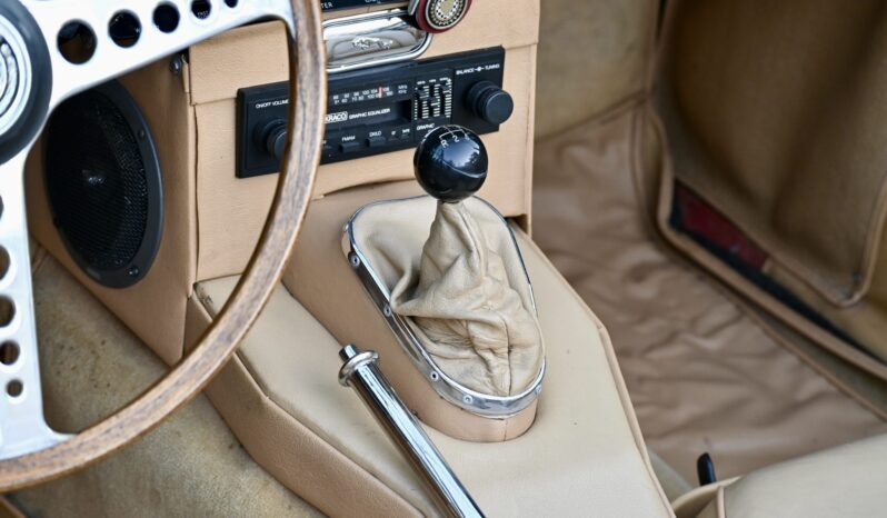 								1964 Jaguar XKE Series I 4.2 Roadster full									