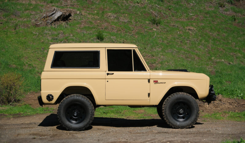 								1974 Ford Bronco full									