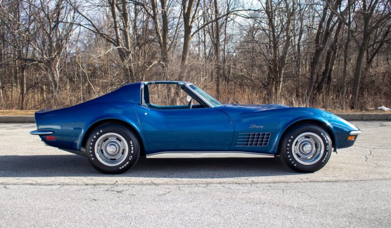 								1972 Chevrolet Corvette Coupe 4-Speed full									