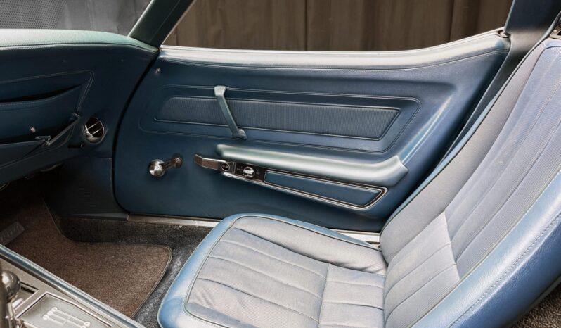 								1972 Chevrolet Corvette Coupe 4-Speed full									