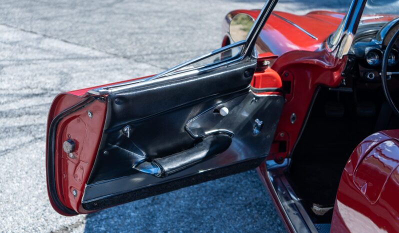 								1960 Chevrolet Corvette 4-Speed full									