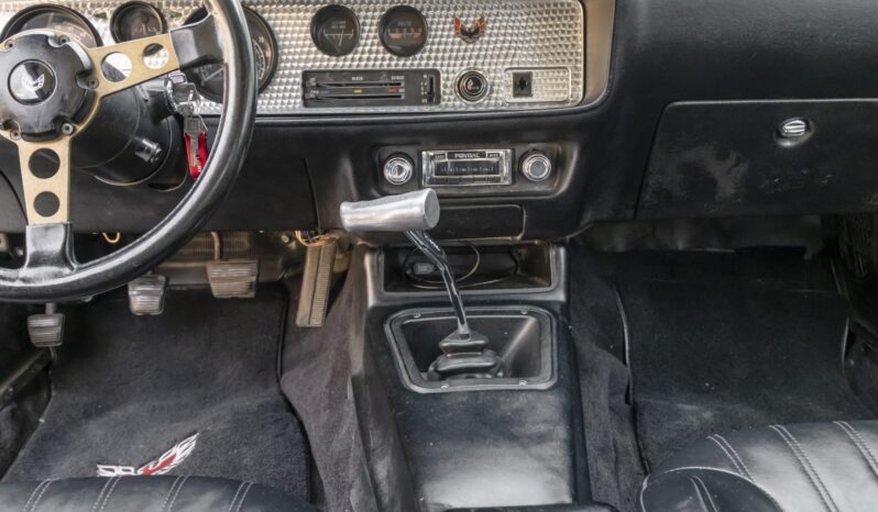 								1977 Pontiac Firebird Trans Am 4-Speed full									