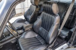 										1977 Pontiac Firebird Trans Am 4-Speed full									