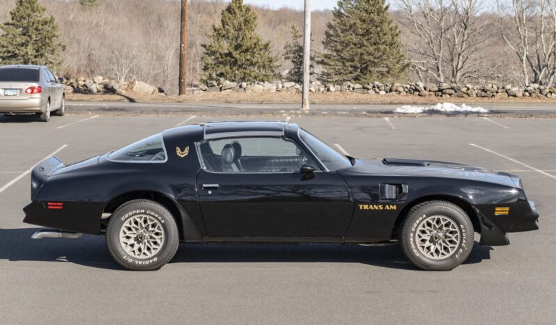 								1977 Pontiac Firebird Trans Am 4-Speed full									