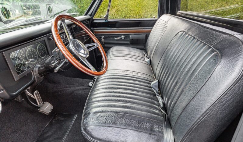 								1967 Chevrolet C10 Pickup 4×4 Conversion full									