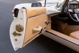 										1974 Jaguar E-Type Series III Roadster V12 4-Speed full									