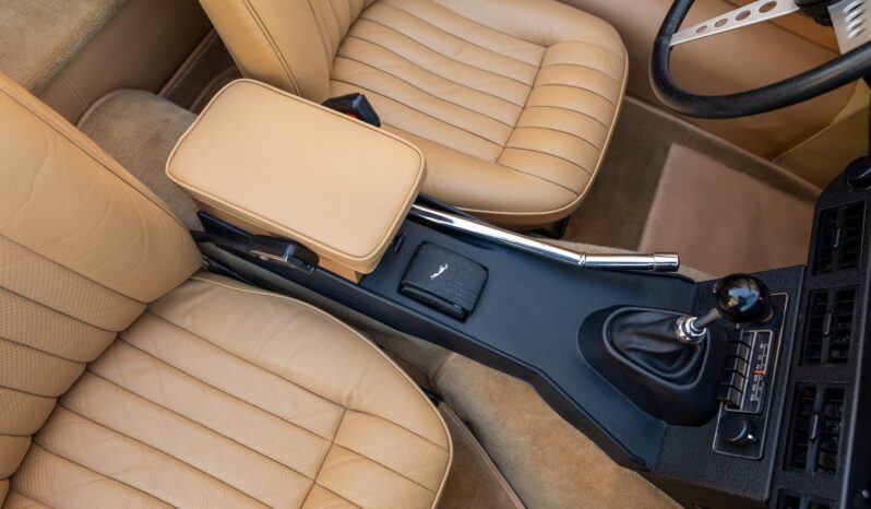 								1974 Jaguar E-Type Series III Roadster V12 4-Speed full									