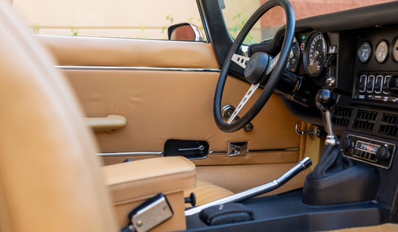 								1974 Jaguar E-Type Series III Roadster V12 4-Speed full									