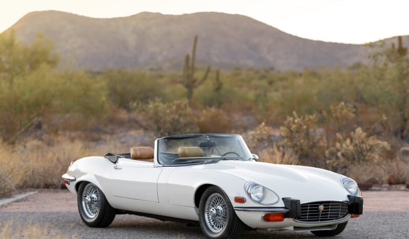 								1974 Jaguar E-Type Series III Roadster V12 4-Speed full									