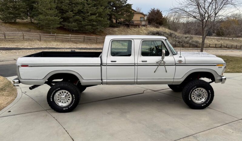 								1978 Ford F-250 Ranger XLT Crew Cab 4×4 full									