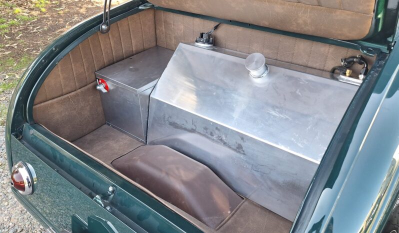 								1930 Ford Model A Coupe Highboy 5-Speed full									