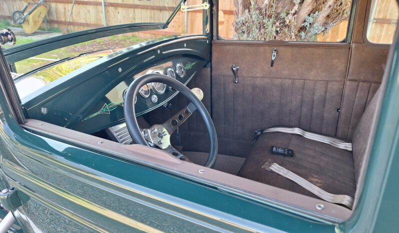 								1930 Ford Model A Coupe Highboy 5-Speed full									