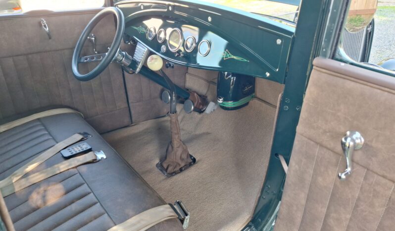 								1930 Ford Model A Coupe Highboy 5-Speed full									